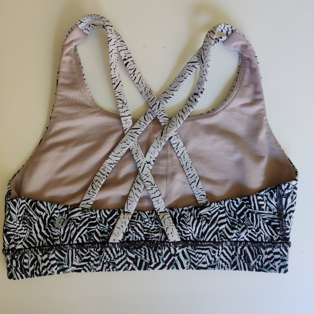 Lululemon workout Set - Picture 8 of 11